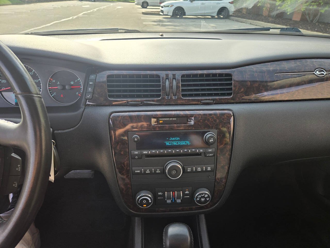 Used 2012 Chevrolet Impala LT w/ LT Sunroof Package FWD image 15