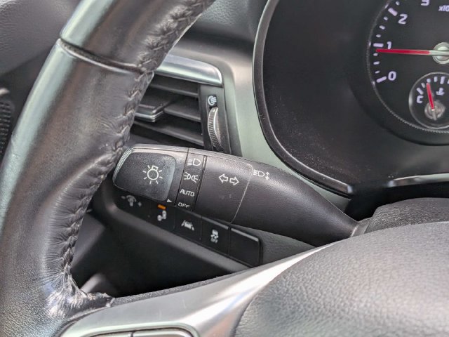Used 2022 Kia Telluride LX FWD image 23