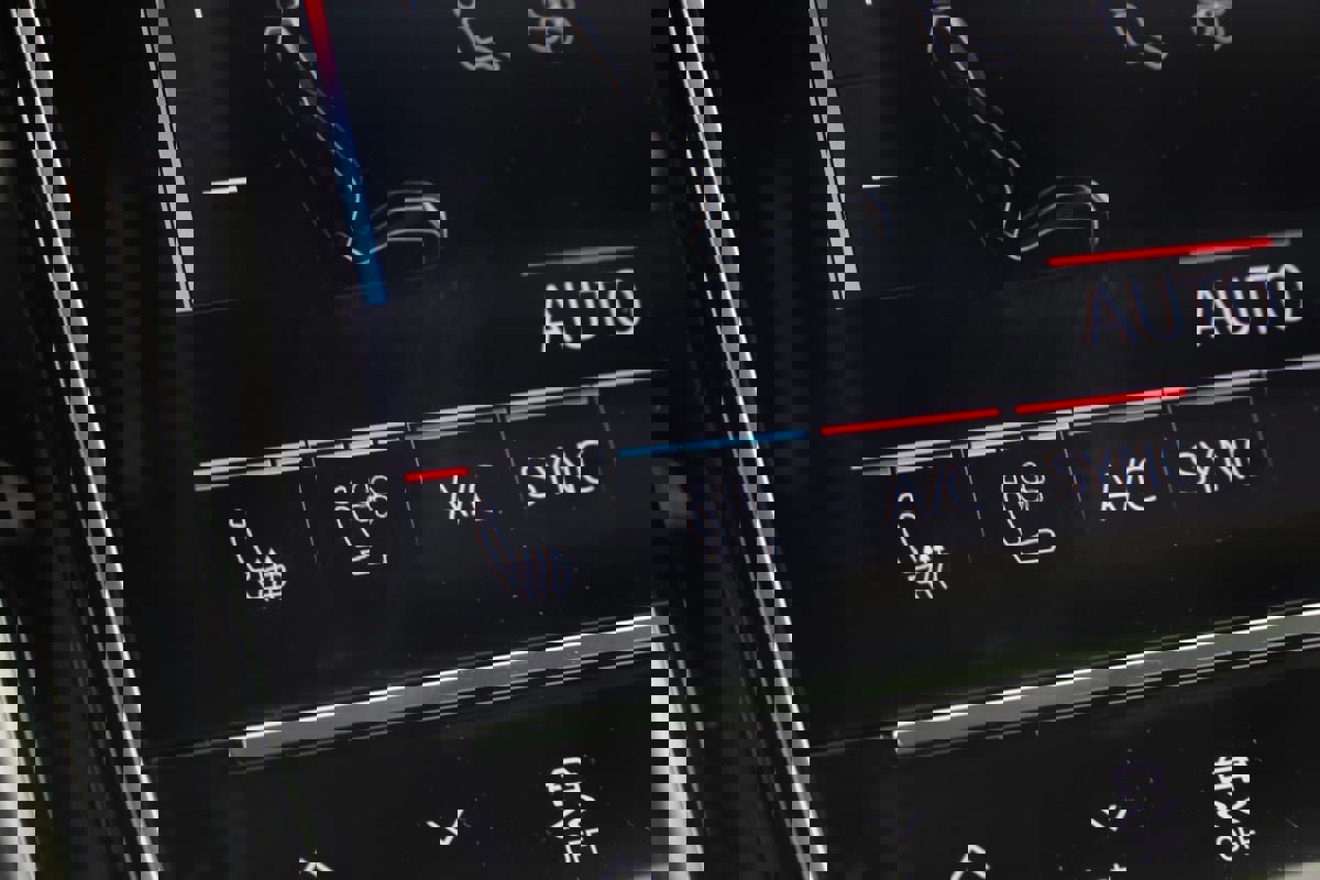 Used 2025 Audi S8 image 8