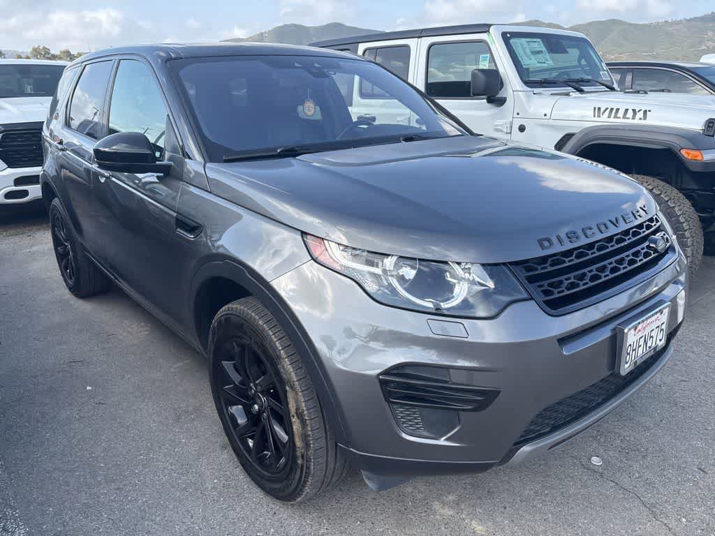 Used 2018 Land Rover Discovery Sport SE AWD/4WD image 3