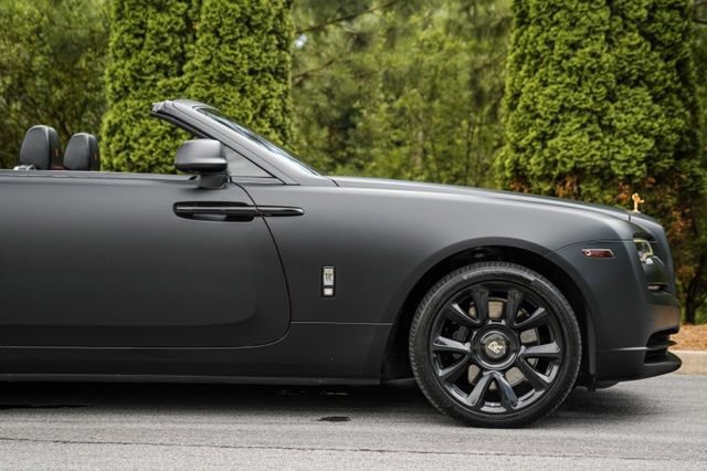 Used 2016 Rolls-Royce Dawn RWD image 21