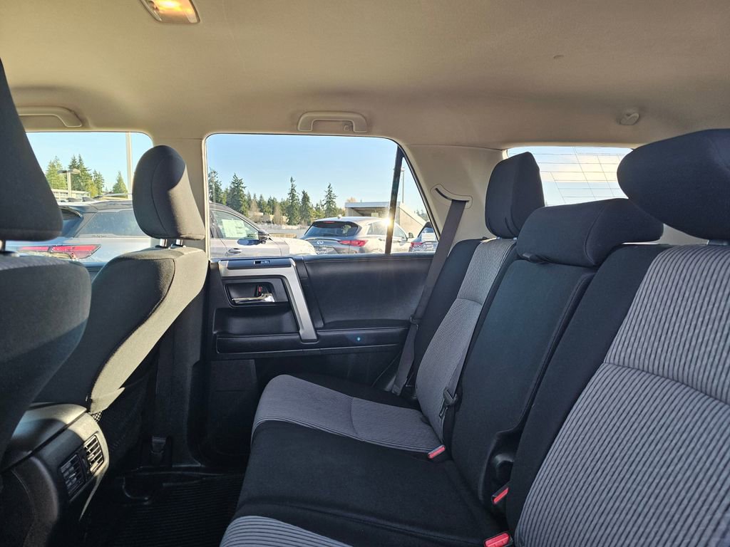 Used 2018 Toyota 4Runner SR5 image 19