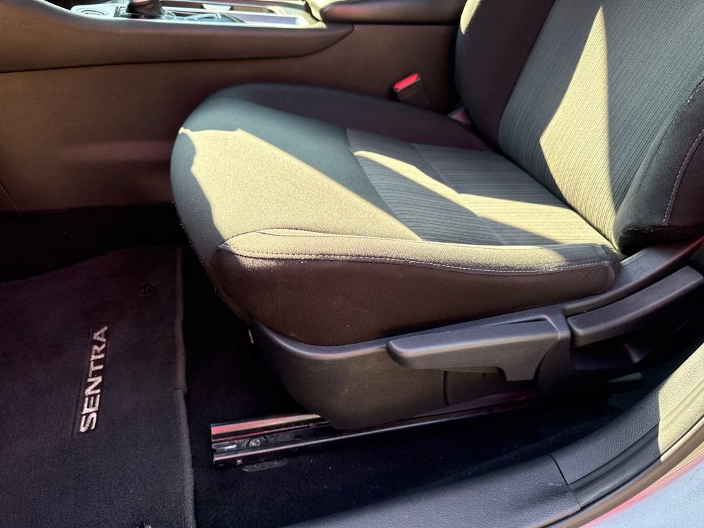 Certified 2024 Nissan Sentra SV FWD image 19