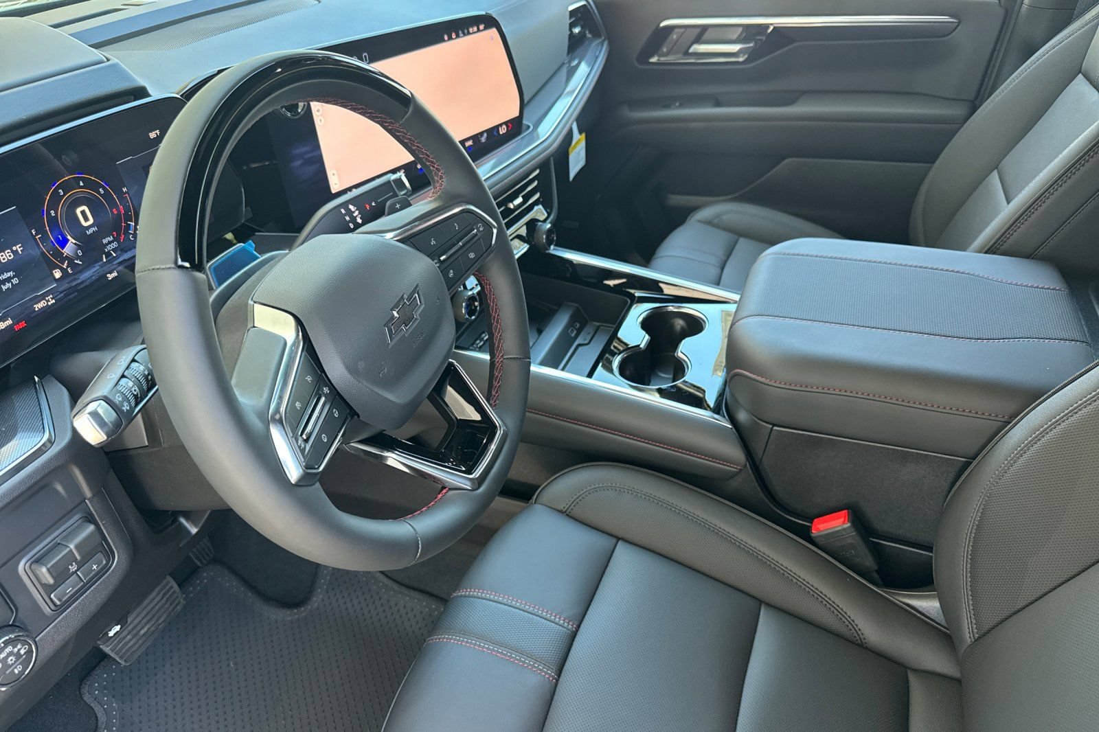 New 2026 Chevrolet Tahoe RST w/ Advanced Technology Package AWD/4WD image 9