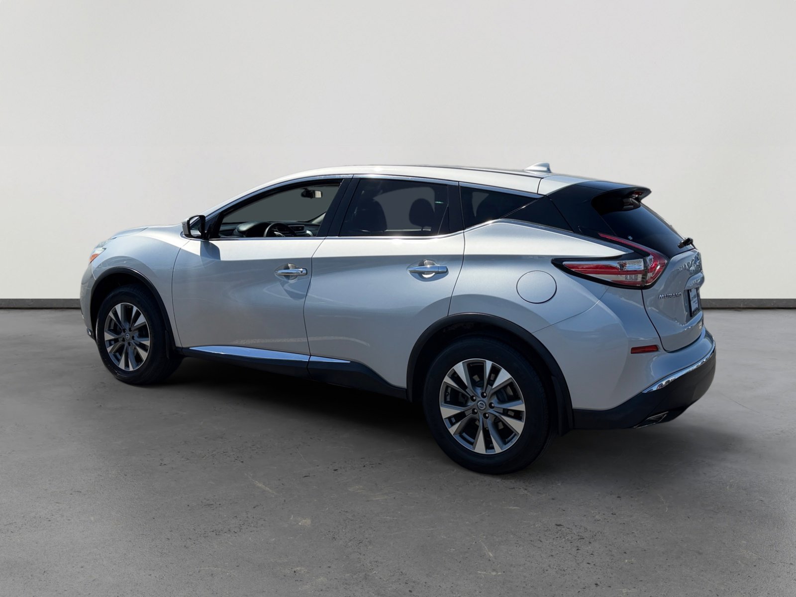 Used 2017 Nissan Murano S w/ Navigation Package image 3