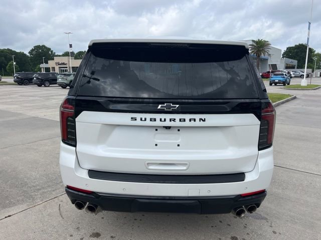 Used 2025 Chevrolet Suburban Z71 AWD/4WD image 6