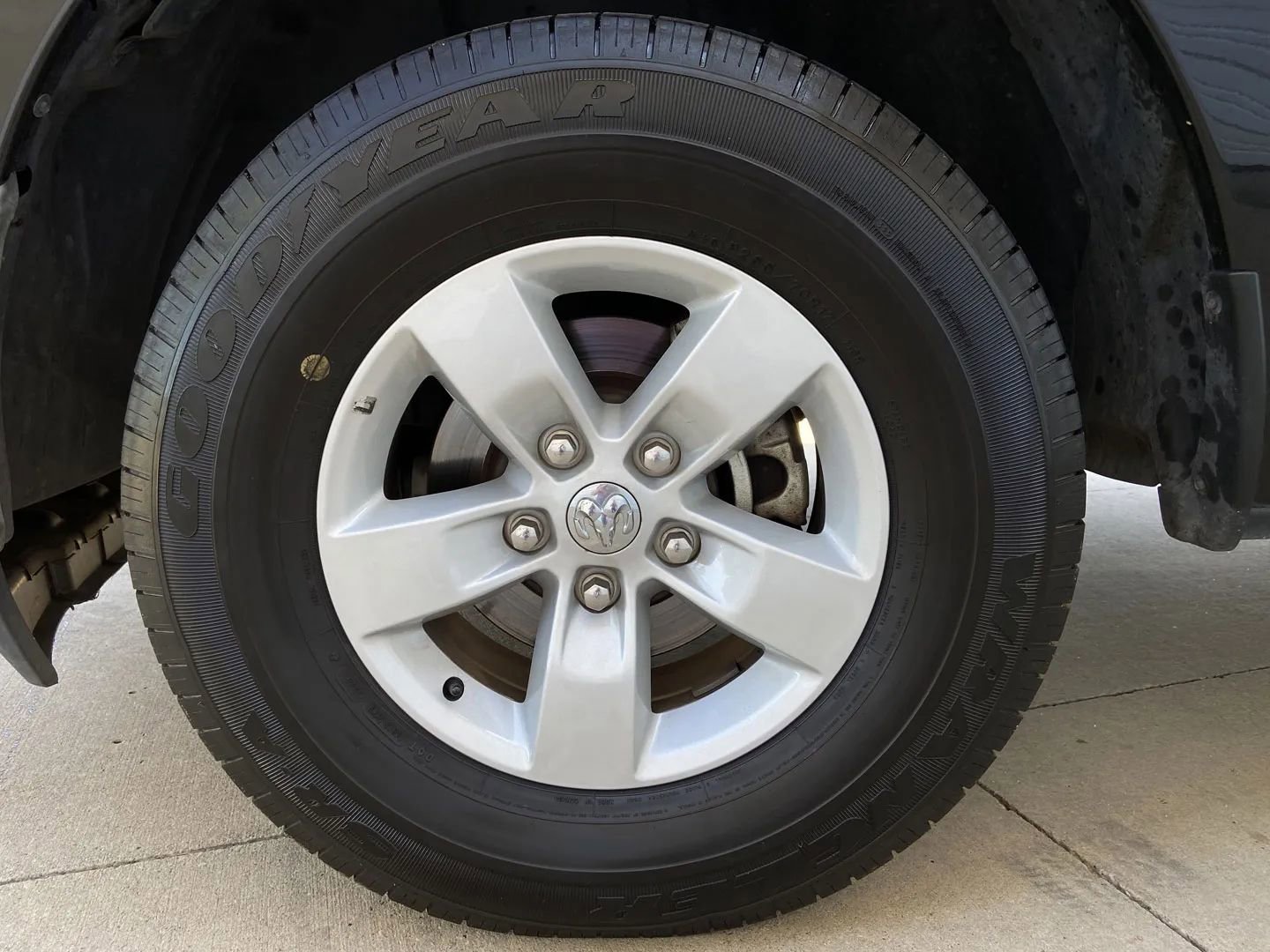 Used 2023 RAM 1500 Classic SLT w/ Trailer & Traction Group image 9