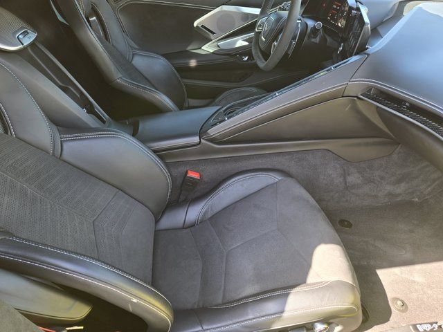 Used 2023 Chevrolet Corvette Stingray Premium Cpe w/ Z51 Performance Package RWD image 15