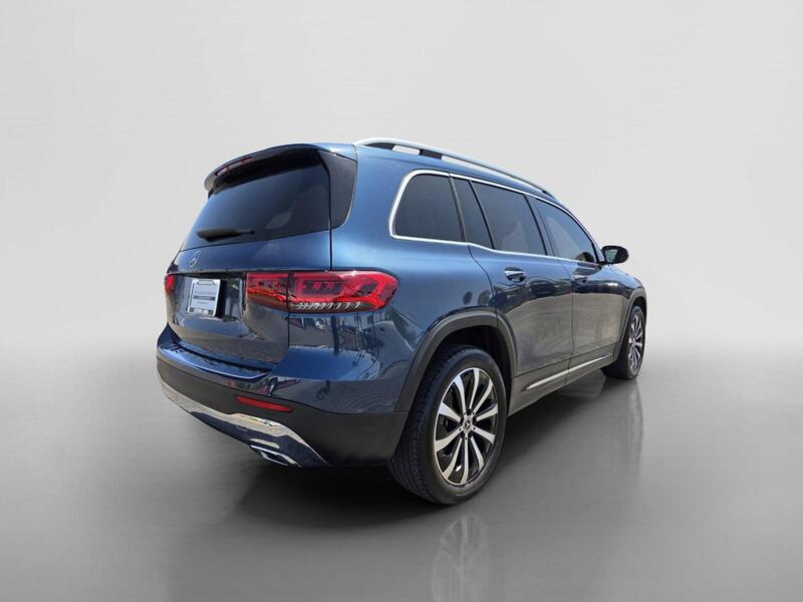 Certified 2022 Mercedes-Benz GLB 250 image 5