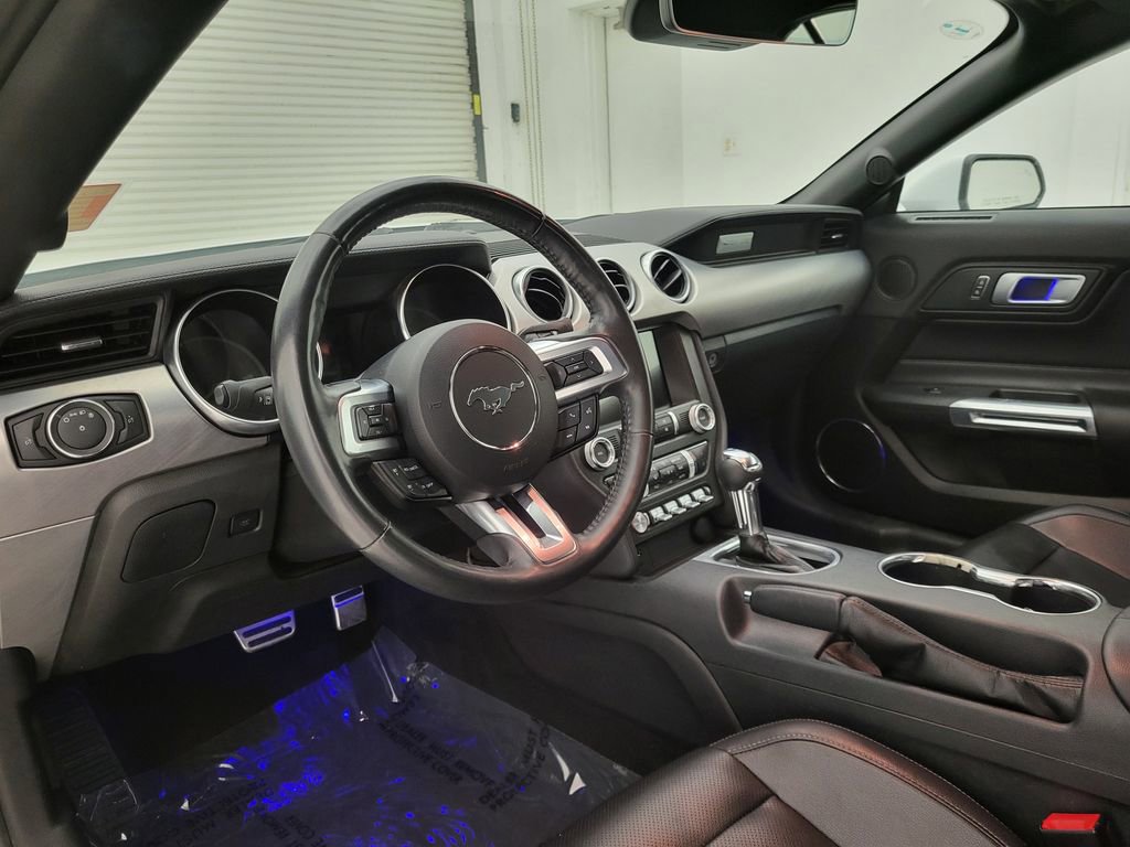 Used 2022 Ford Mustang Premium image 26