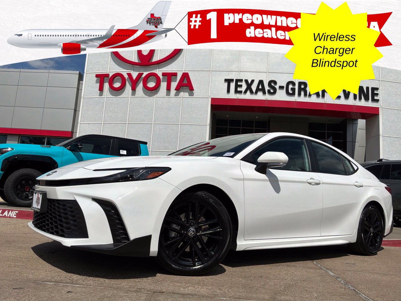 Used 2026 Toyota Camry SE FWD image 1