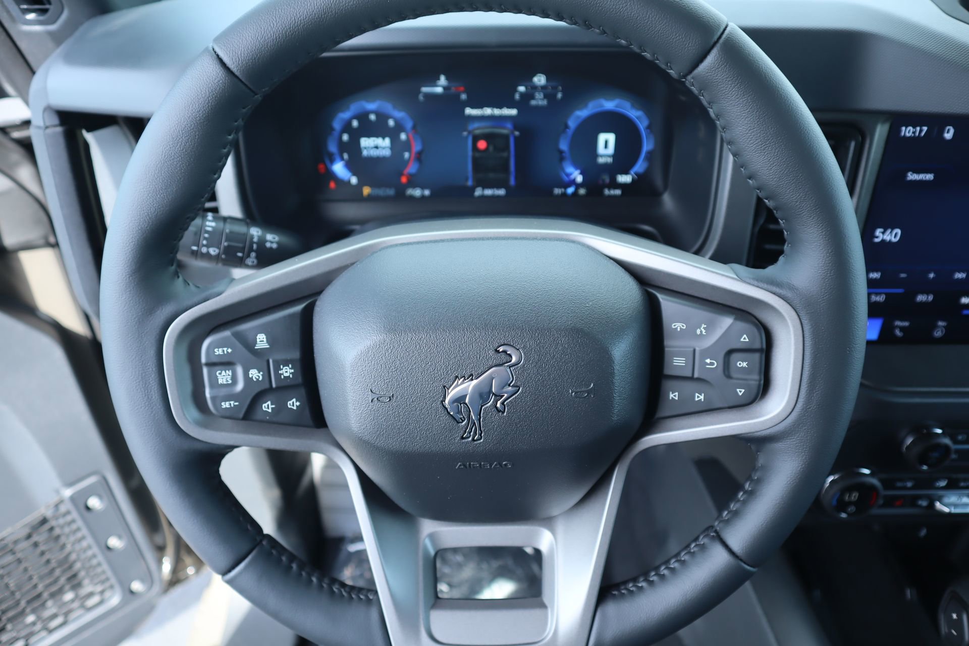 New 2026 Ford Bronco Badlands AWD/4WD image 3