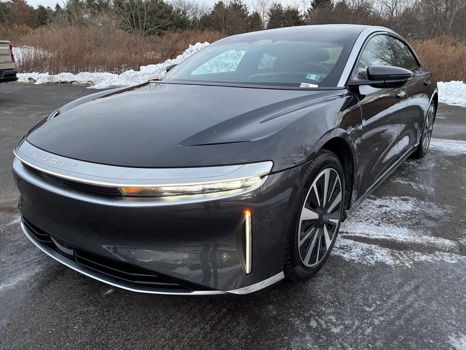Used 2024 Lucid Air Touring image 2