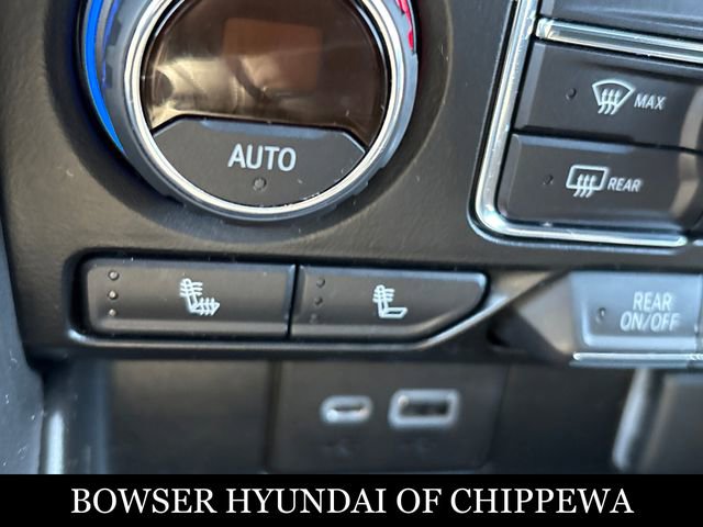 Used 2021 Chevrolet Tahoe LT w/ LT Signature Package AWD/4WD image 27