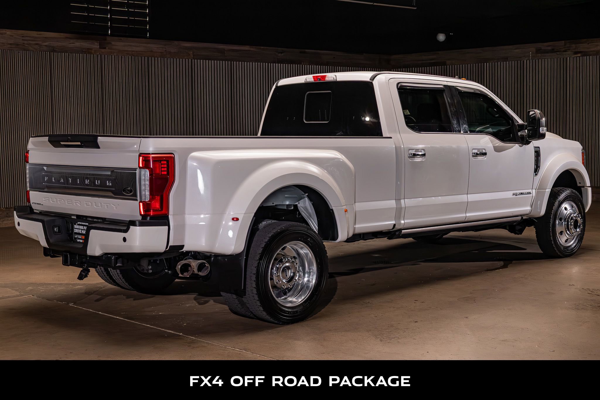 Used 2019 Ford F450 Platinum w/ Platinum Ultimate Package AWD/4WD image 8