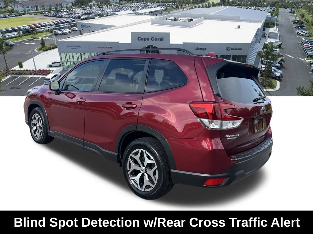 Used 2020 Subaru Forester Premium AWD/4WD image 6