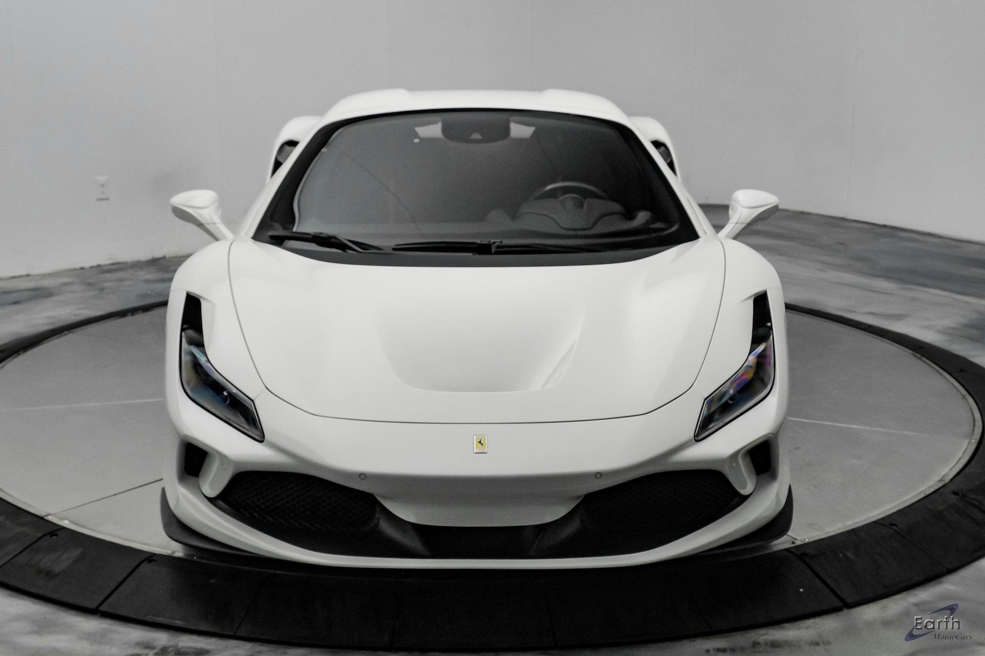 Used 2022 Ferrari F8 Tributo image 52