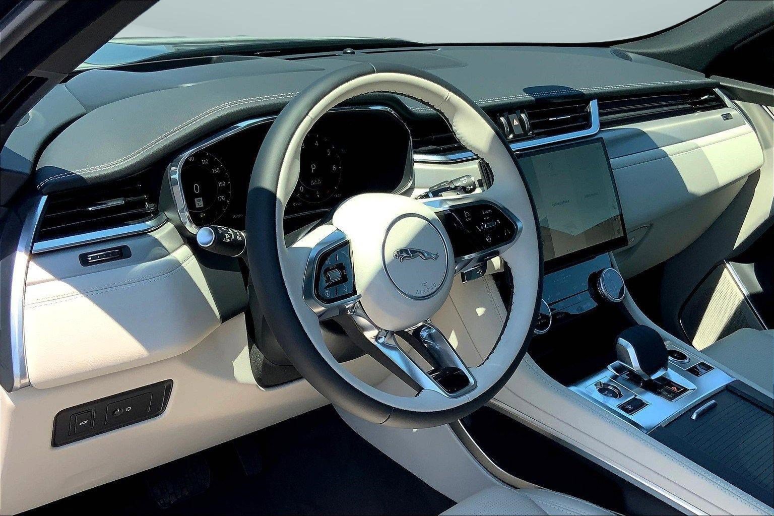 New 2026 Jaguar F-PACE R-Dynamic S AWD/4WD image 3