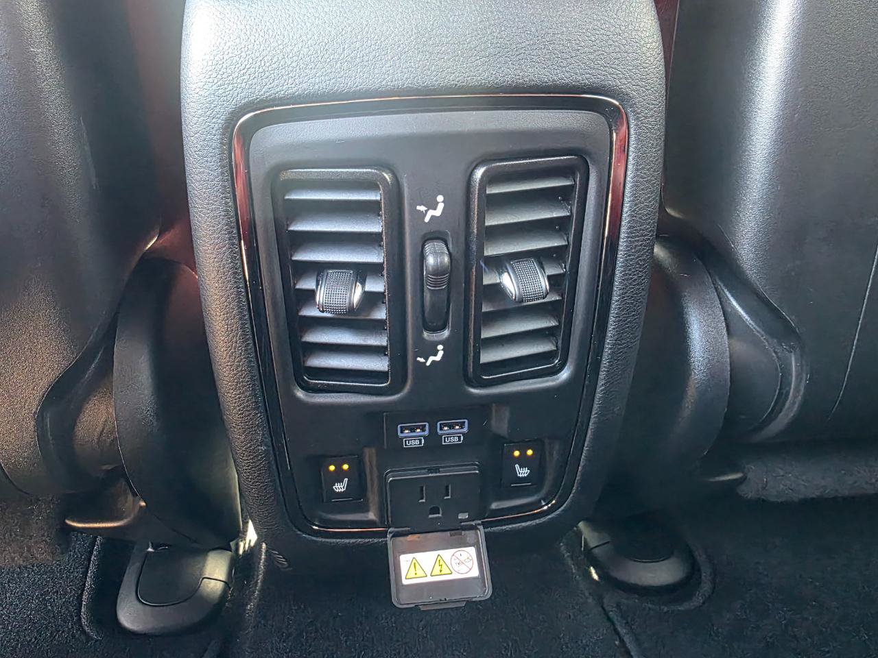 Used 2020 Dodge Durango R/T w/ Blacktop Package AWD/4WD image 5