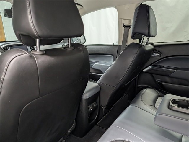 Used 2021 Chevrolet Colorado Z71 w/ Z71 Midnight Edition image 12