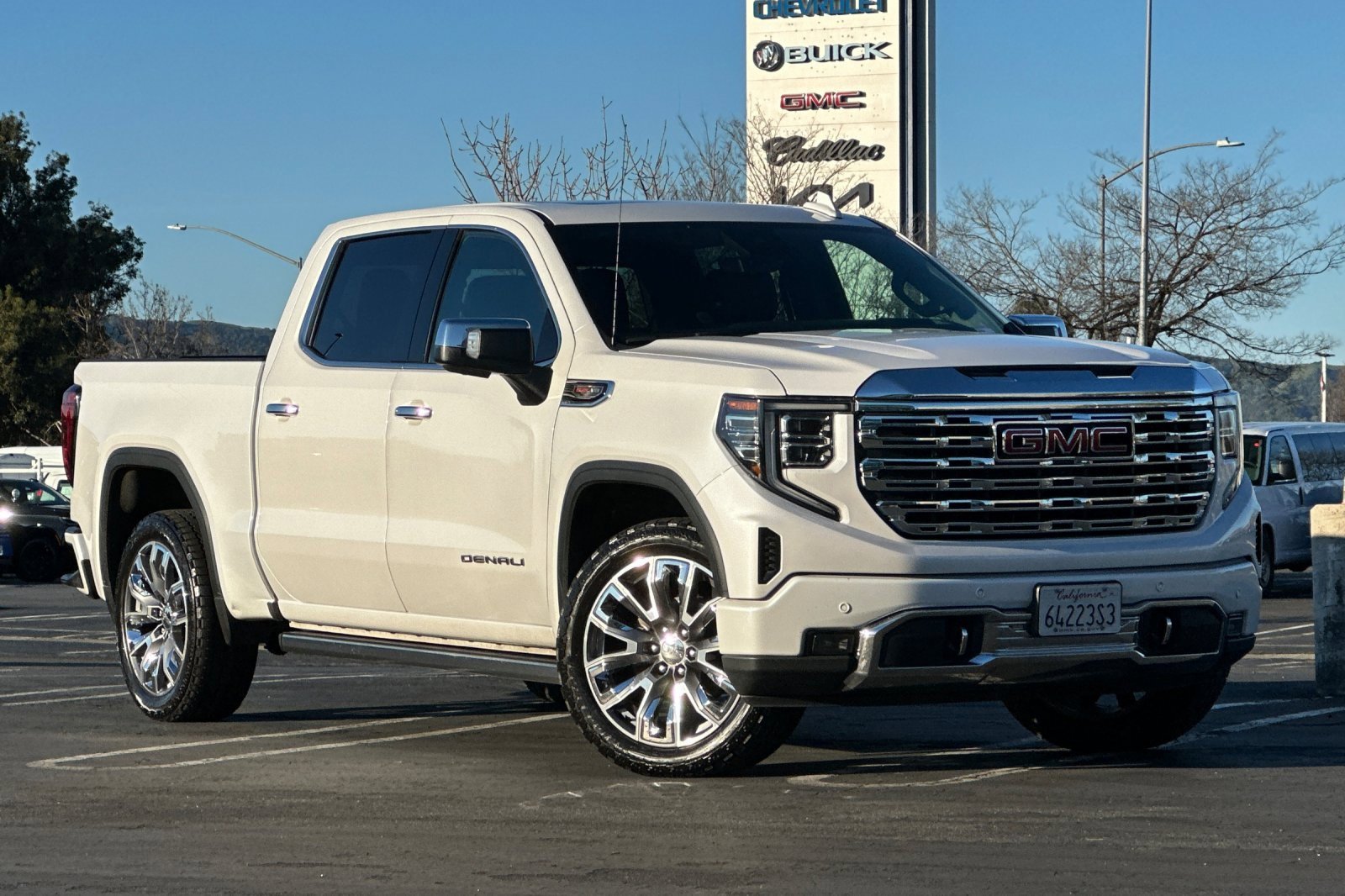 Used 2023 GMC Sierra 1500 Denali w/ Denali Reserve Package image 2