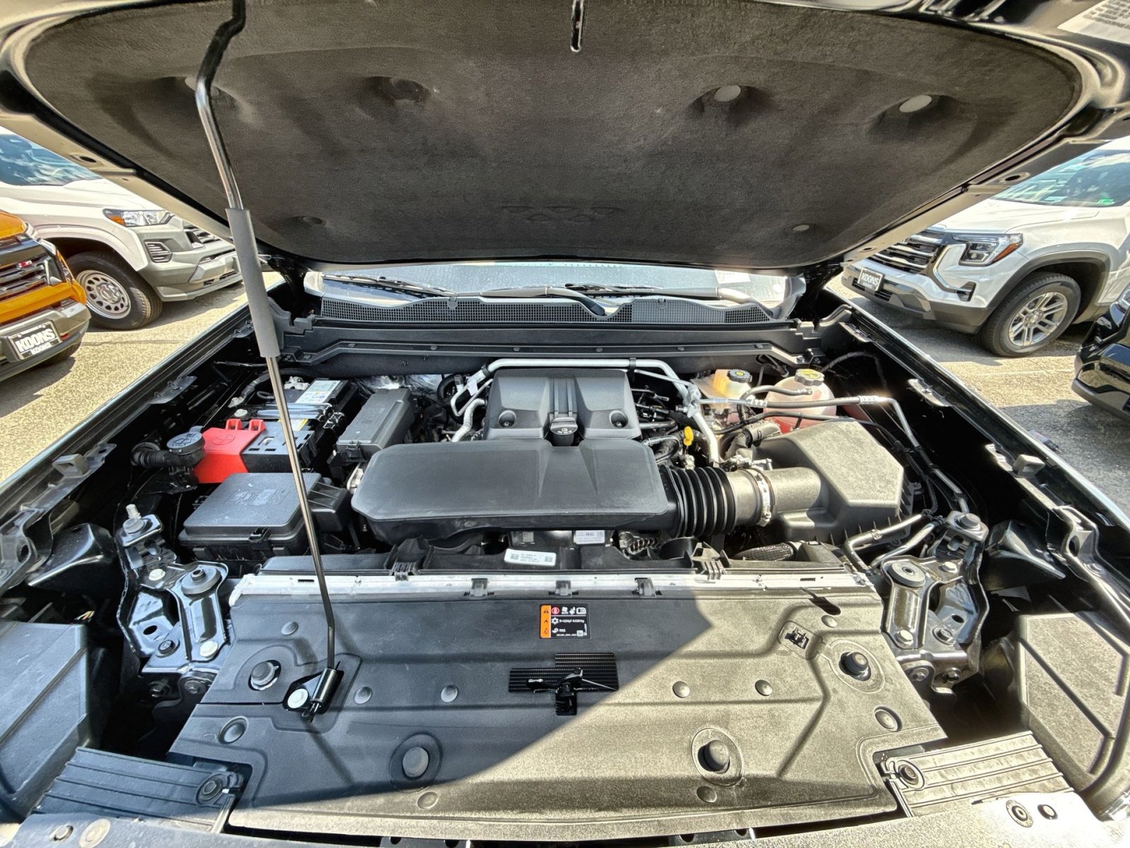 New 2025 GMC Canyon AT4 w/ Nightfall Edition image 27