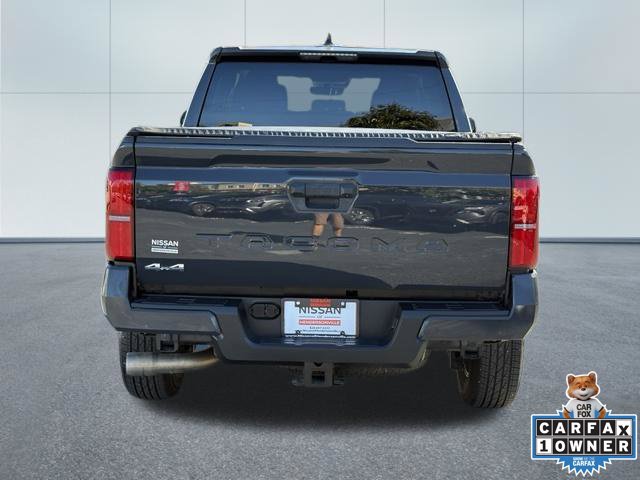 Used 2026 Toyota Tacoma SR5 AWD/4WD image 10