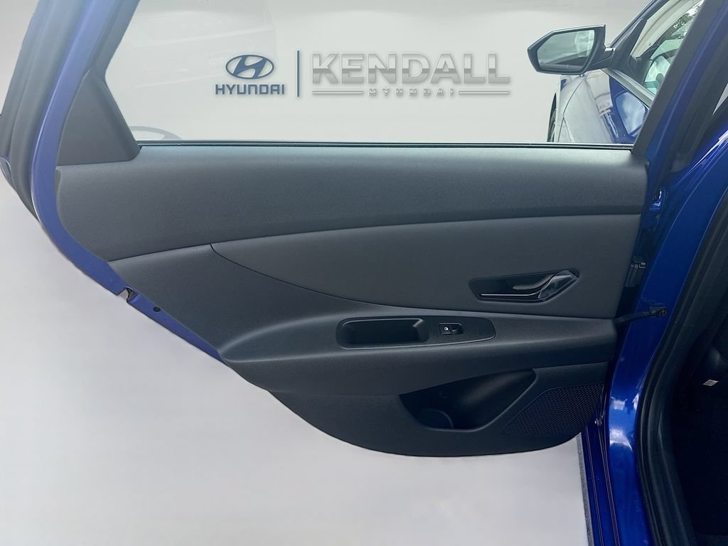 Used 2026 Hyundai Elantra Sport FWD image 22