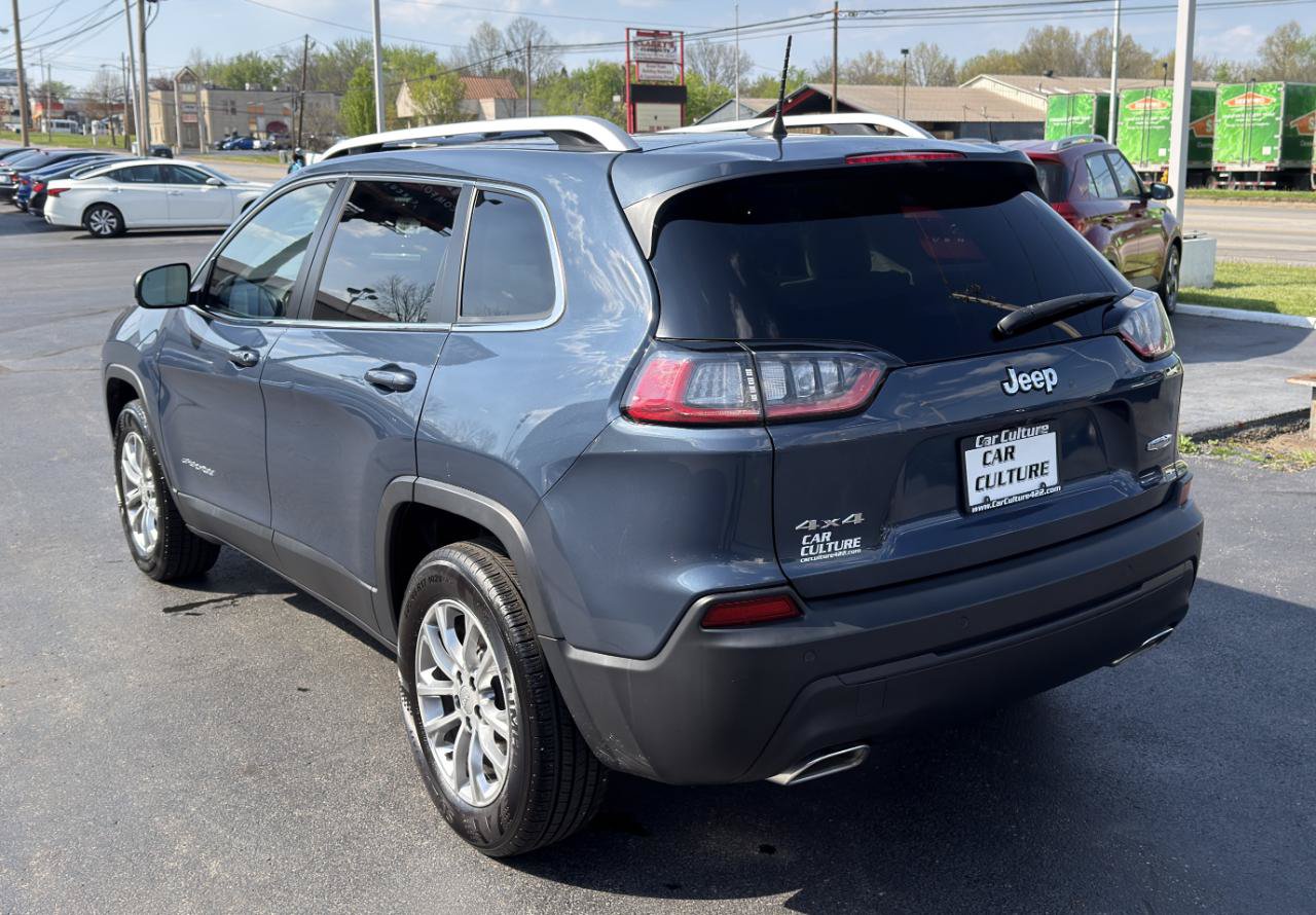Used 2021 Jeep Cherokee Latitude Lux w/ Sun & Sound Group AWD/4WD image 18