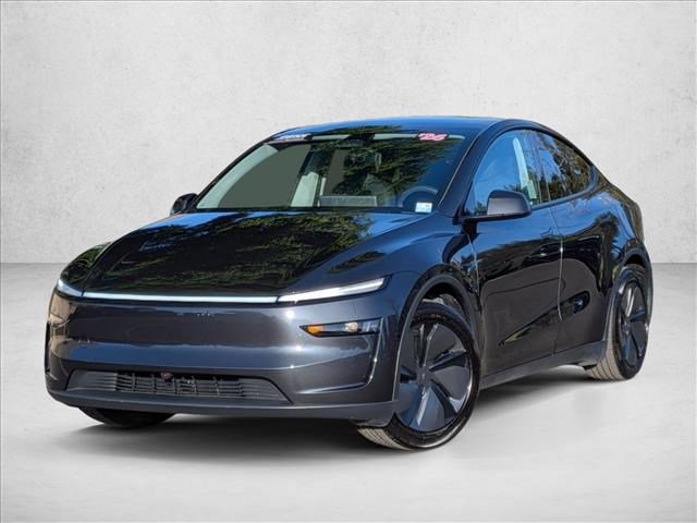 Used 2026 Tesla Model Y Long Range image 1