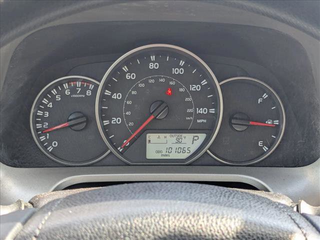 Used 2016 Toyota RAV4 LE image 3