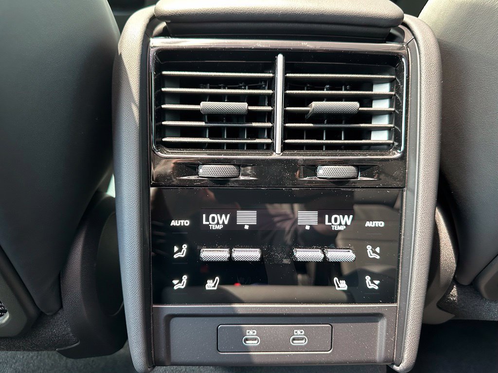 New 2026 Porsche Cayenne S AWD/4WD image 44