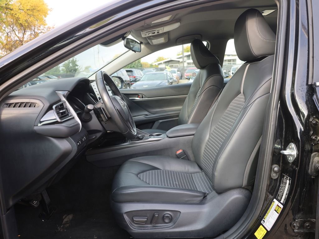 Used 2024 Toyota Camry SE image 26