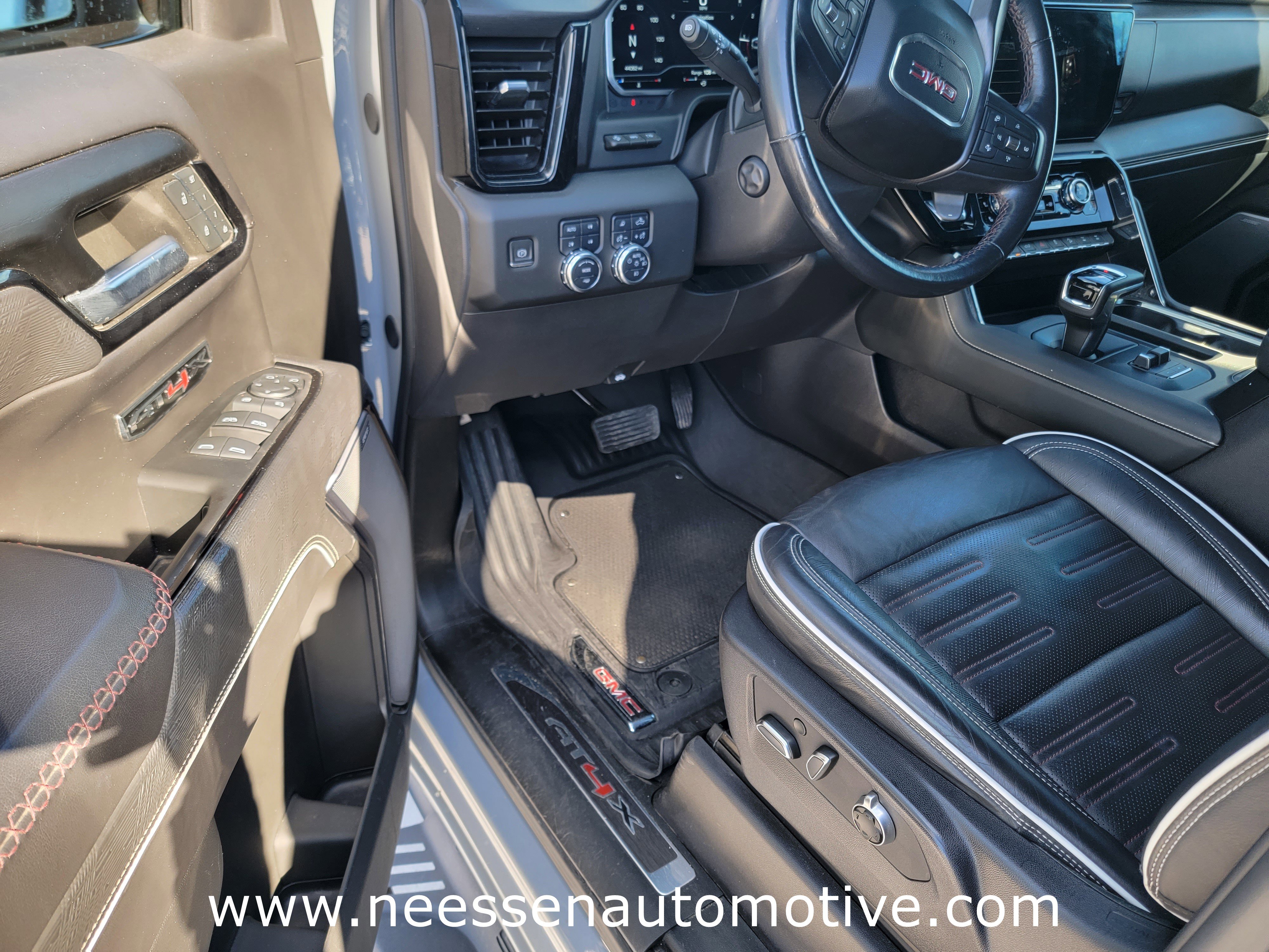 Used 2024 GMC Sierra 1500 AT4X image 14