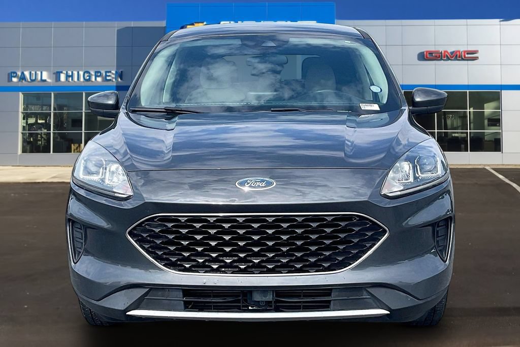 Used 2020 Ford Escape SE FWD image 2