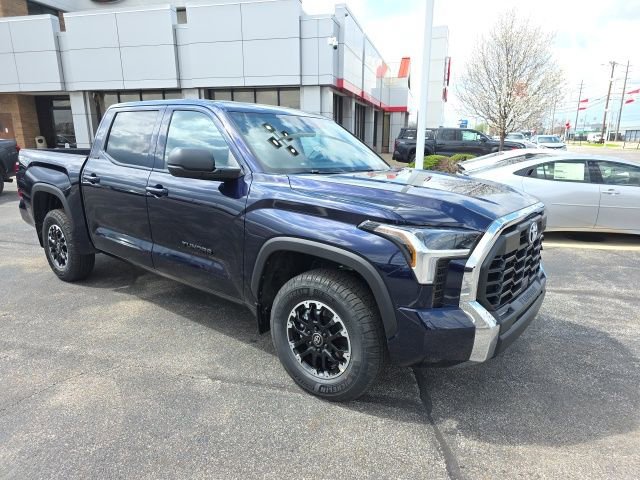 New 2026 Toyota Tundra SR5 AWD/4WD image 3