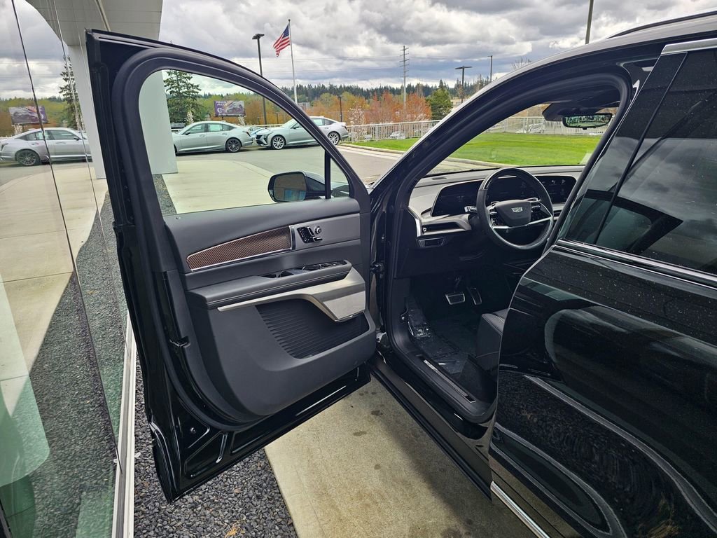 New 2026 Cadillac Vistiq Luxury image 21