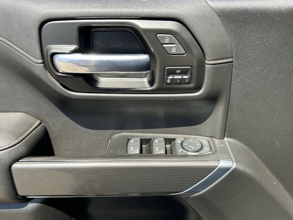 Used 2021 GMC Sierra 1500 AT4 w/ Technology Package image 22
