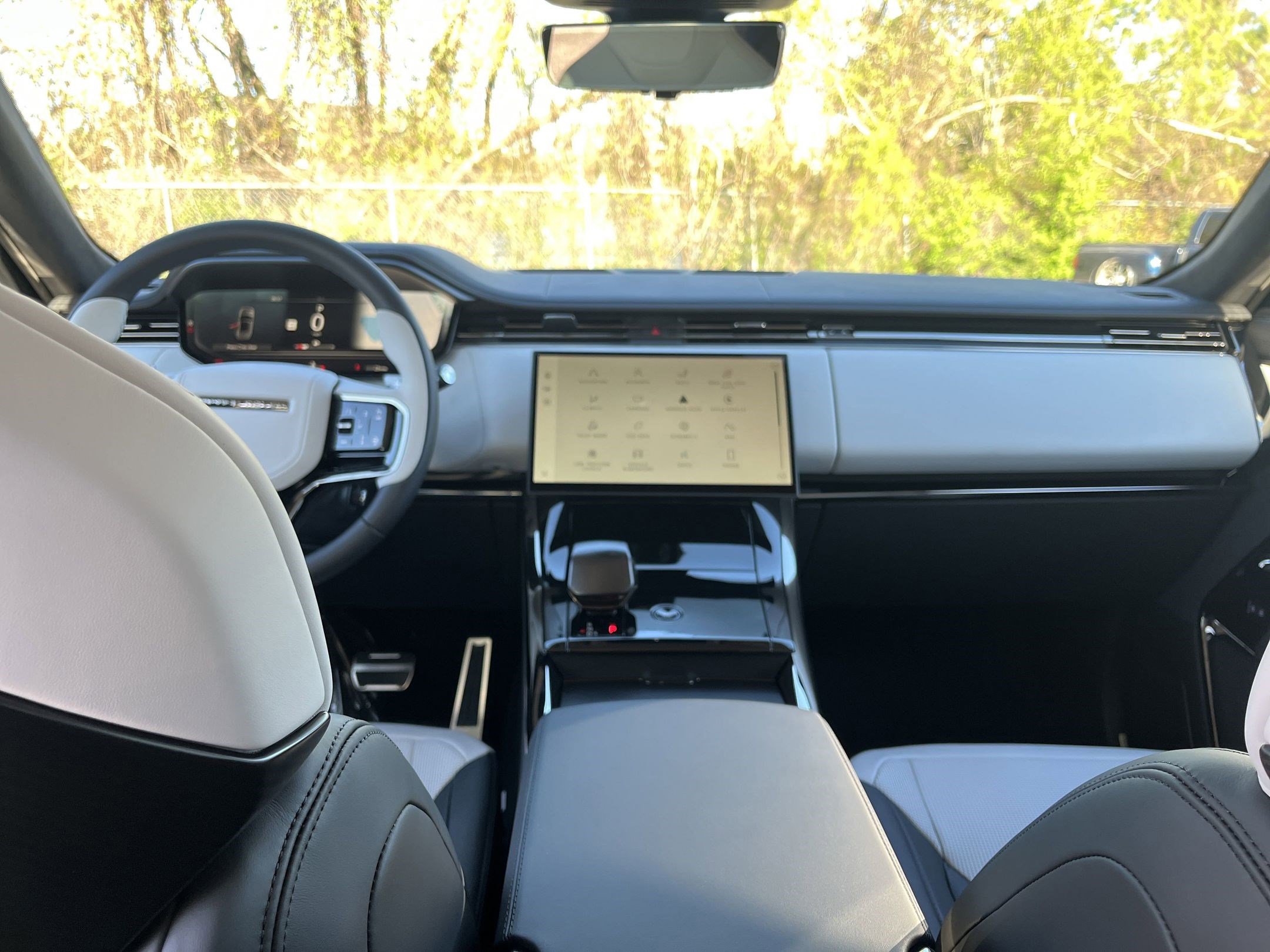 New 2025 Land Rover Range Rover Sport SV Edition Two image 26