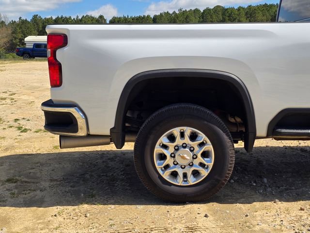 Used 2024 Chevrolet Silverado 2500 LT image 9