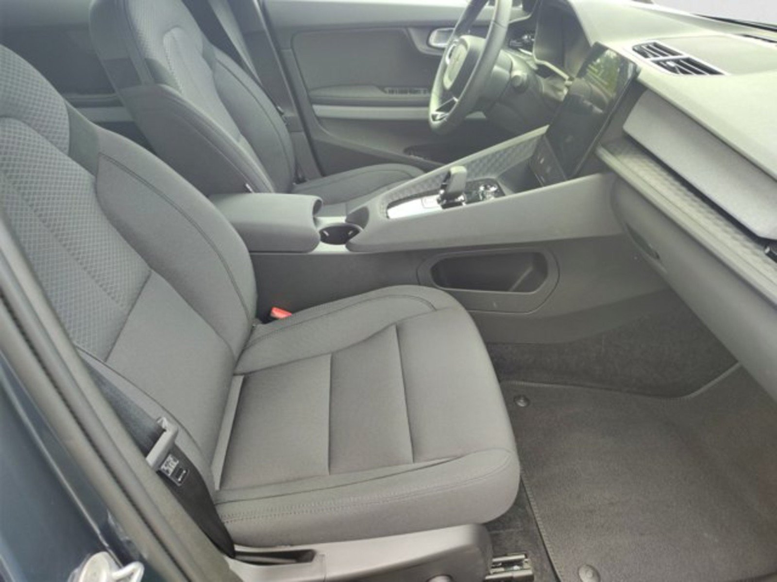 Used 2024 Polestar Polestar 2 AWD/4WD image 19