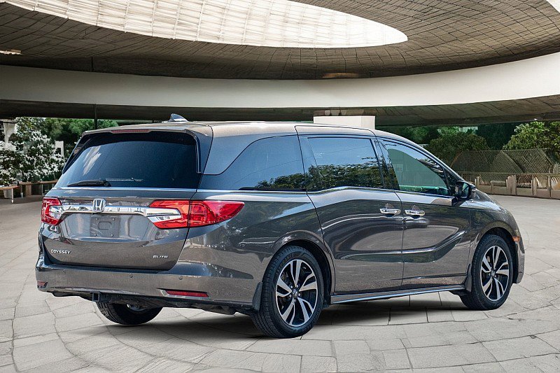 Used 2020 Honda Odyssey Elite image 7