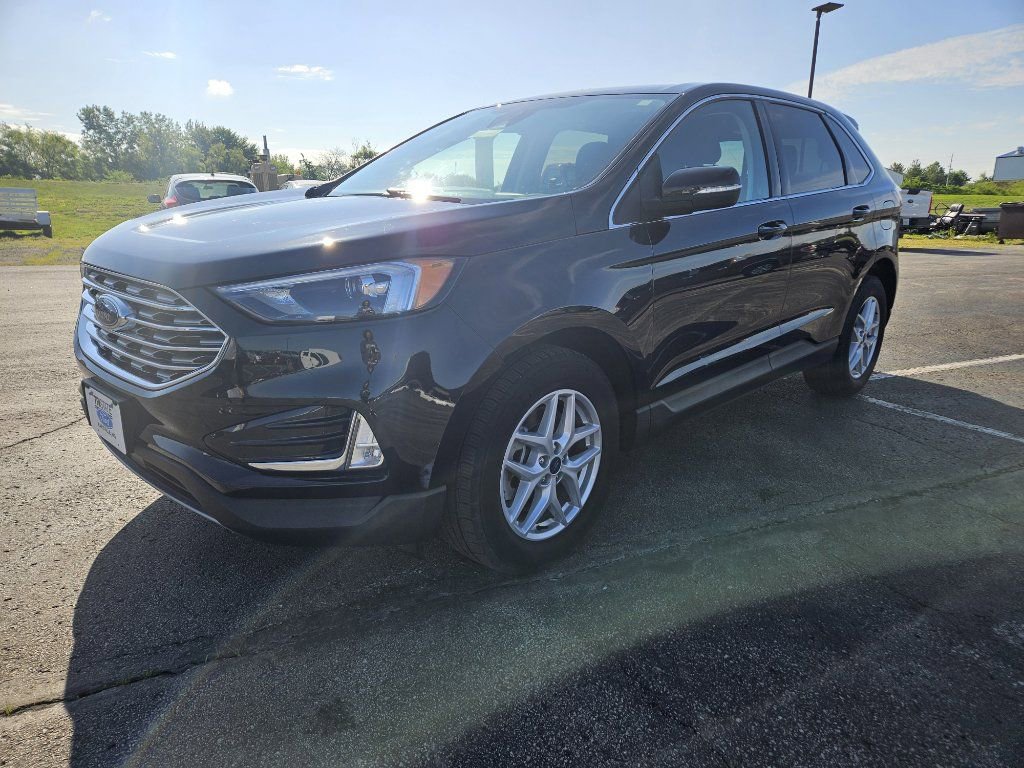 Used 2022 Ford Edge SEL w/ Convenience Package