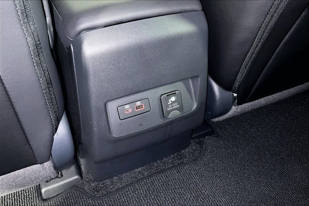 Used 2024 Nissan Frontier SL w/ Technology Package RWD image 31