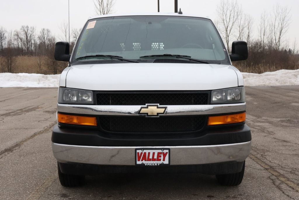 Used 2024 Chevrolet Express 2500 w/ Driver Convenience Package image 2