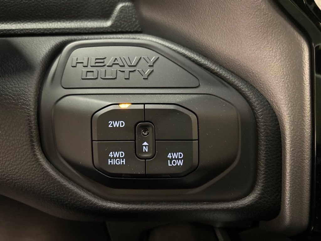 New 2026 RAM 4500 4x4 Crew Cab DRW w/ Laramie Trim Package image 23