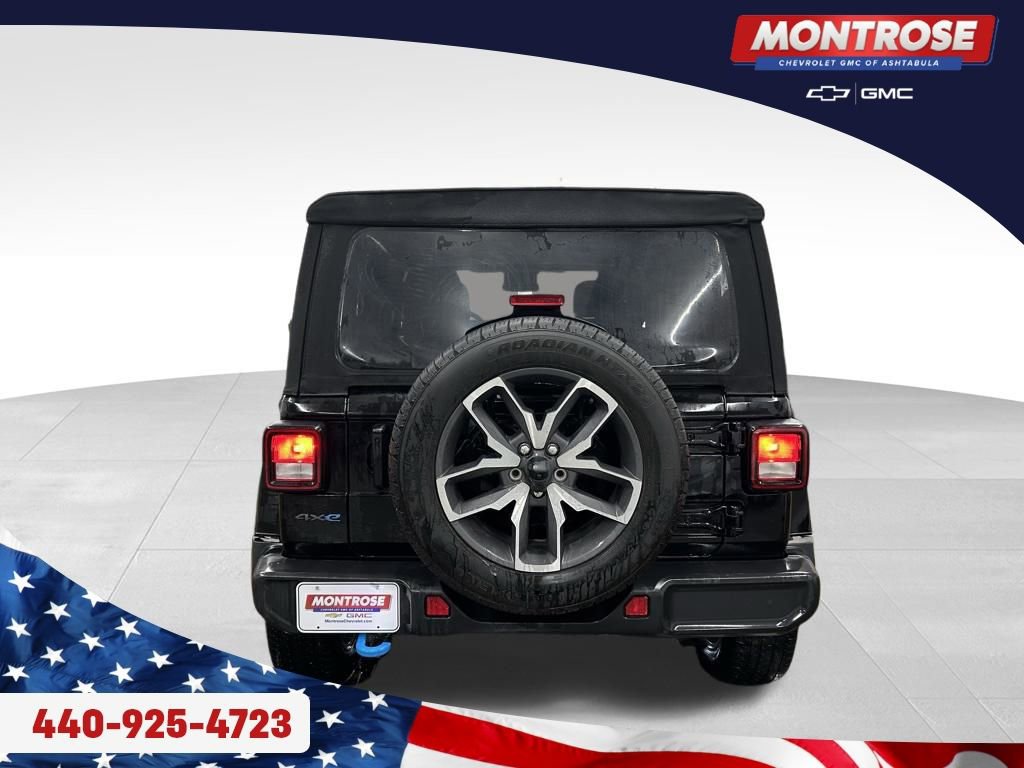 Used 2024 Jeep Wrangler Unlimited w/ Convenience Group image 4