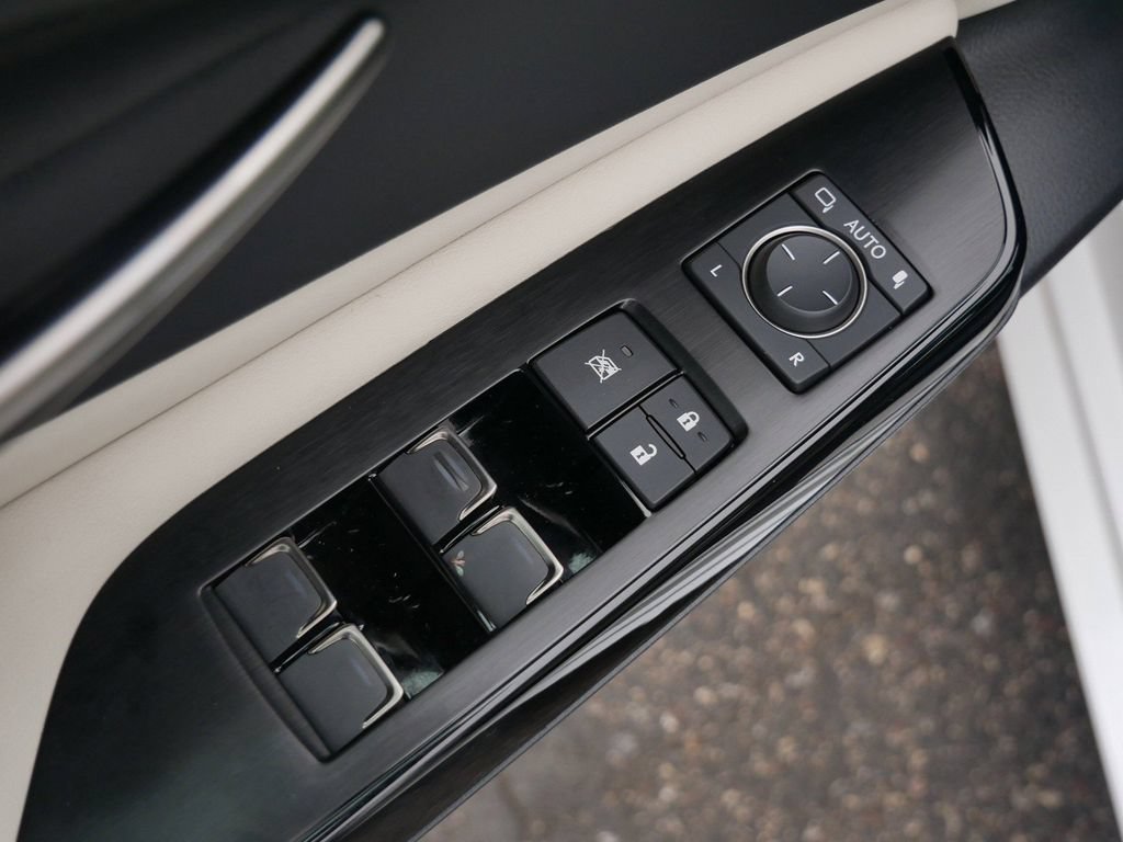 Certified 2024 Lexus ES 300h w/ Premium Package FWD image 15