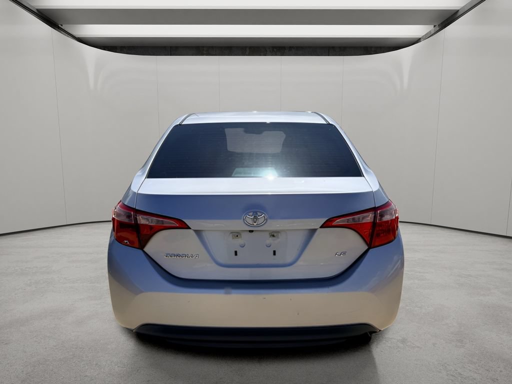 Used 2018 Toyota Corolla LE FWD image 4