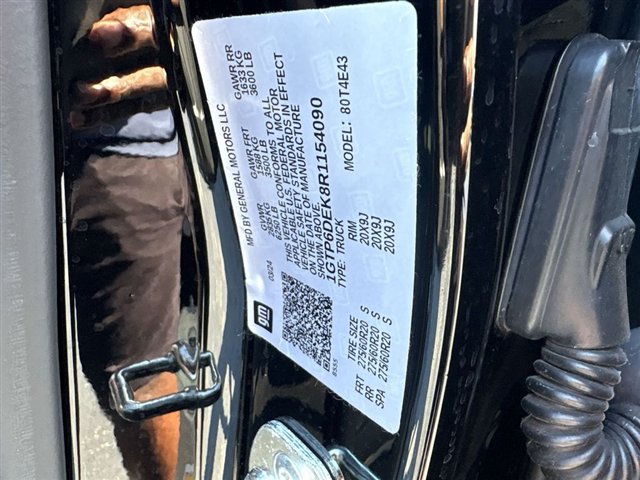 Certified 2024 GMC Canyon AT4 w/ AT4 Premium Package AWD/4WD image 34